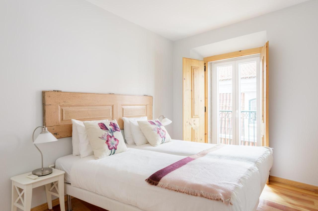 Amazing Rooftop Terrace With River And Historic City View 4 Bedrooms 4 Bathrooms Ac 19Th Century Building Chiado Лиссабон Экстерьер фото