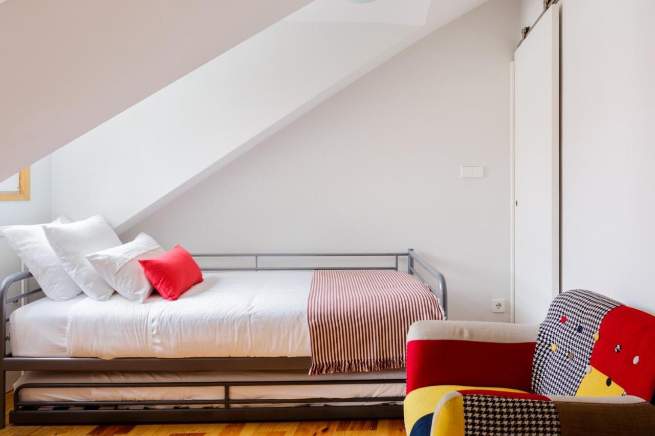 Amazing Rooftop Terrace With River And Historic City View 4 Bedrooms 4 Bathrooms Ac 19Th Century Building Chiado Лиссабон Экстерьер фото