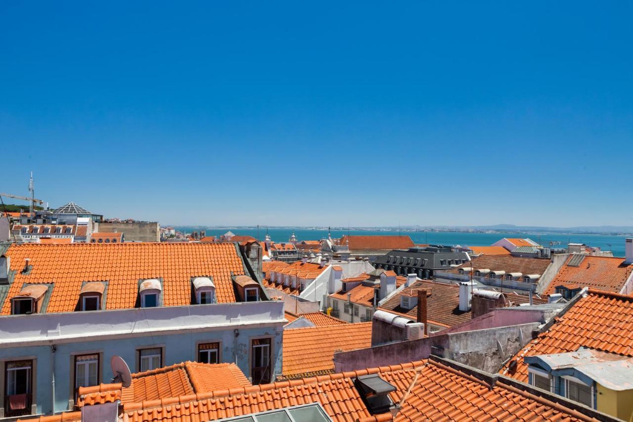 Amazing Rooftop Terrace With River And Historic City View 4 Bedrooms 4 Bathrooms Ac 19Th Century Building Chiado Лиссабон Экстерьер фото